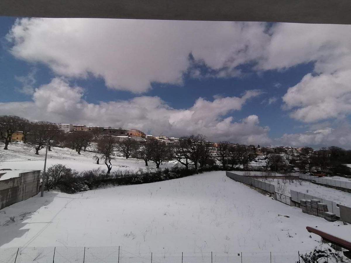 S' Apossentu Hotel Fonni Bagian luar foto