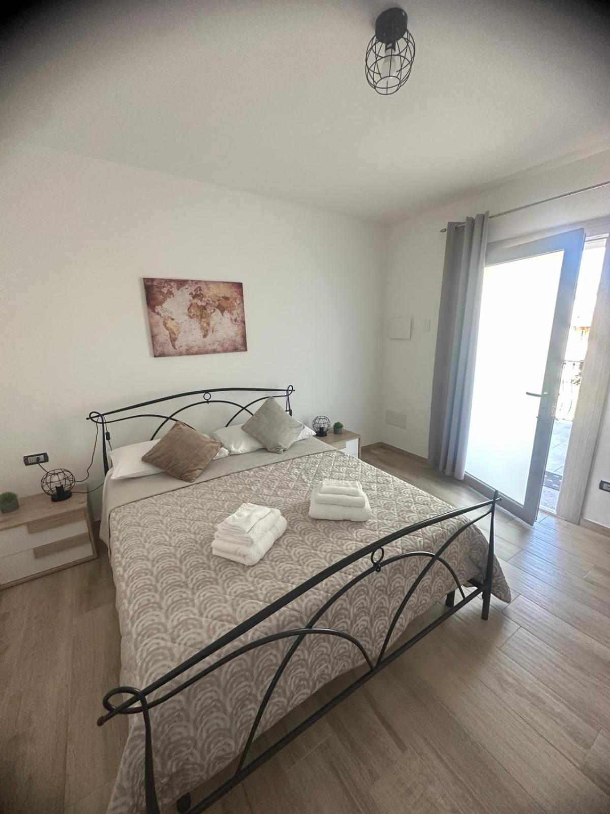 S' Apossentu Hotel Fonni Bagian luar foto